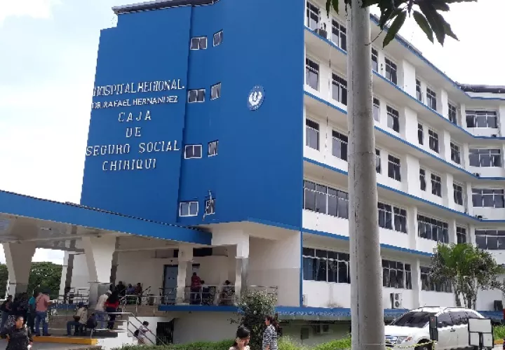 “Juanchi” fue socorrido por un ciudadano quien lo trasladado en un auto particular hasta el cuarto de urgencias del hospital Rafael Hernández y de acuerdo con los galenos su condición de salud es delicada.