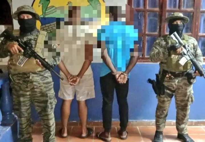 Dos ciudadanos de origen hondureño fueron detenidos durante un operativo  policial en conjunto con el Ministerio Público. Foto: Cortesía Procuraduría General de la Nación