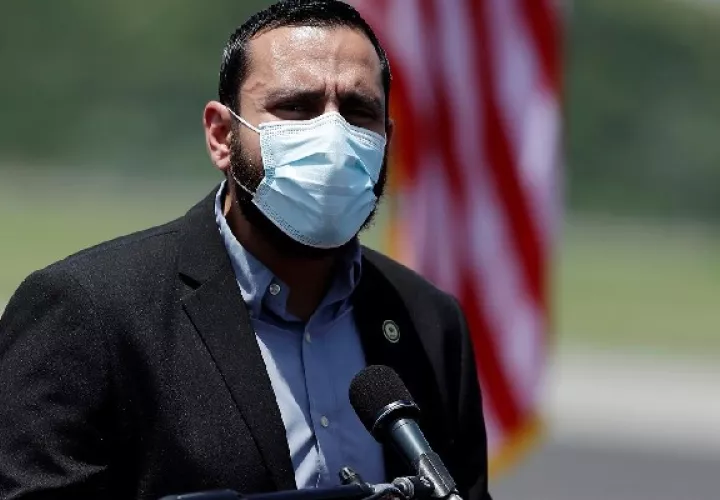 El ministro de Salud, Francisco Alabí, señaló en una conferencia de prensa que esperan tener los resultados de las nuevas muestras enviadas en los "próximos días", sin especificar cuándo fueron enviadas. Foto: EFE