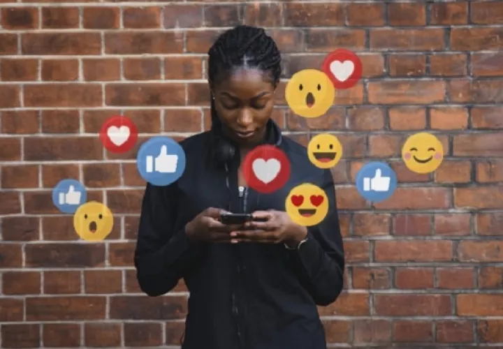 Las redes sociales pueden promover algunas experiencias negativas. Foto: Ilustrativa / Freepik
