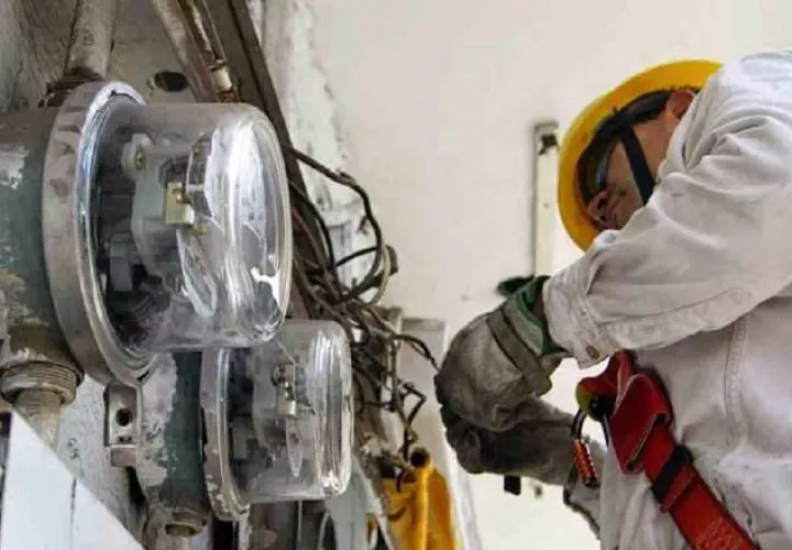 Existen muchas quejas sobre la facturación eléctrica en el país.
