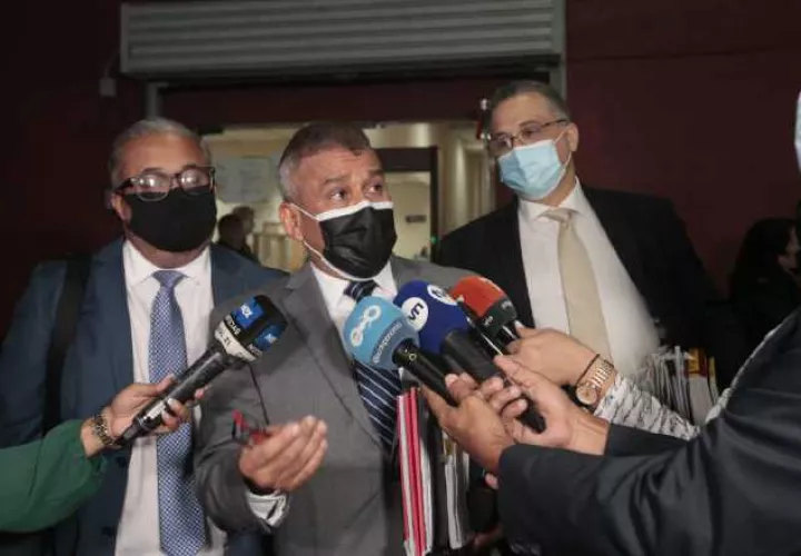 Los abogados de Ricardo Martinelli aseguran que en su momento atacarán las pruebas viciadas. Foto: Víctor Arosemena