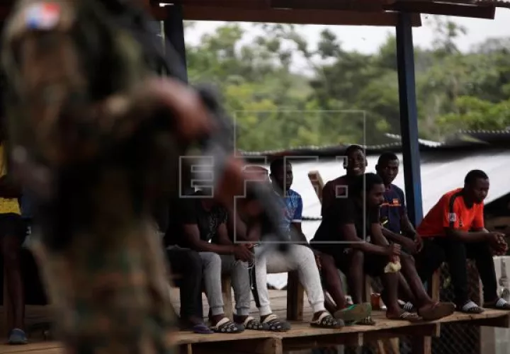 El tapón del Darién es utilizado cada año por miles de migrantes procedentes de todo el mundo, en su mayoría haitianos, en su tránsito hacia Norteamérica. Foto: EFE