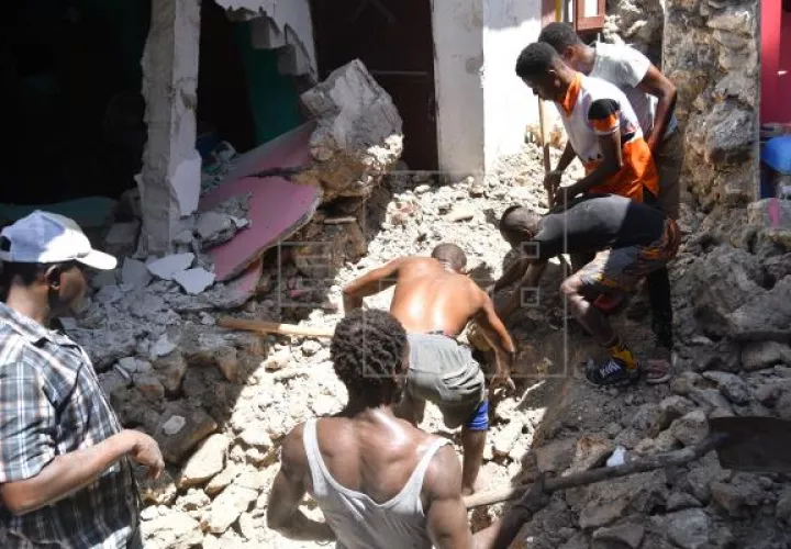 El terremoto en Haití destruyó muchos hospitales, escuelas, iglesias, hoteles y empresas privadas. Foto: EFE