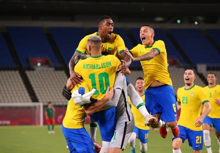 Brasil reservó su lugar en la final de los Juegos Olímpicos después de vencer a México 4-1 en los penaltis. Foto Cortesía: @FIFAcom