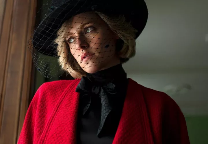 Kristen Stewart caracterizada como Lady Di en 'Spencer' de Pablo Larraín. EFE/Diamond Films.