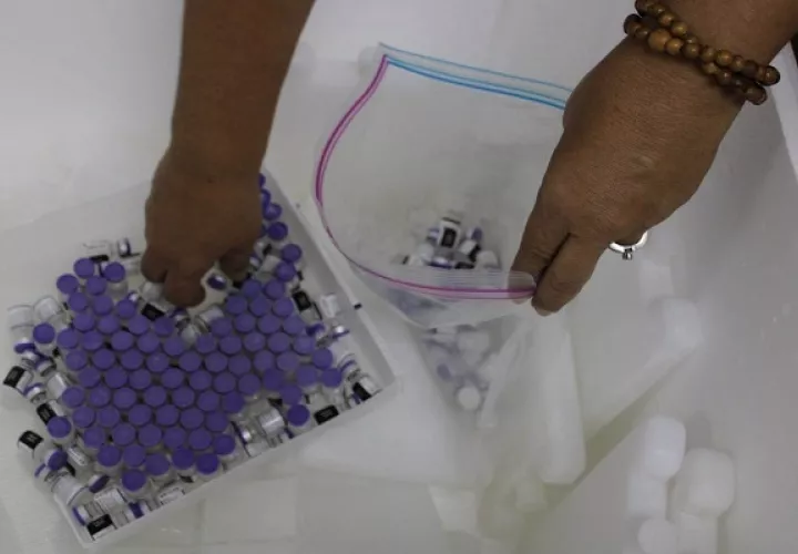 Las vacunas de Pfizer se aplican en estrategia de barrido. Foto: Cortesía Minsa