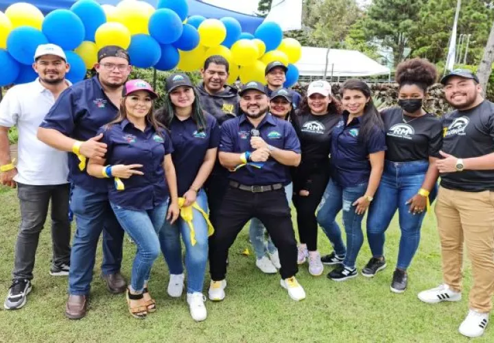 Los miembros de Realizando Metas en su visita a Chiriquí dejaron claro el compromiso del colectivo rumbo al triunfo para el 2024.  Foto: Cortesía