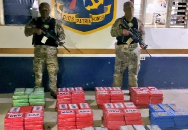 El Servicio Nacional Aeronaval en lo que va del año ha ejecutado cerca de 101 operaciones efectivas contra el narcotráfico dando como resultado el decomiso de 50,527 paquetes de drogas. Foto: Cortesía Senan