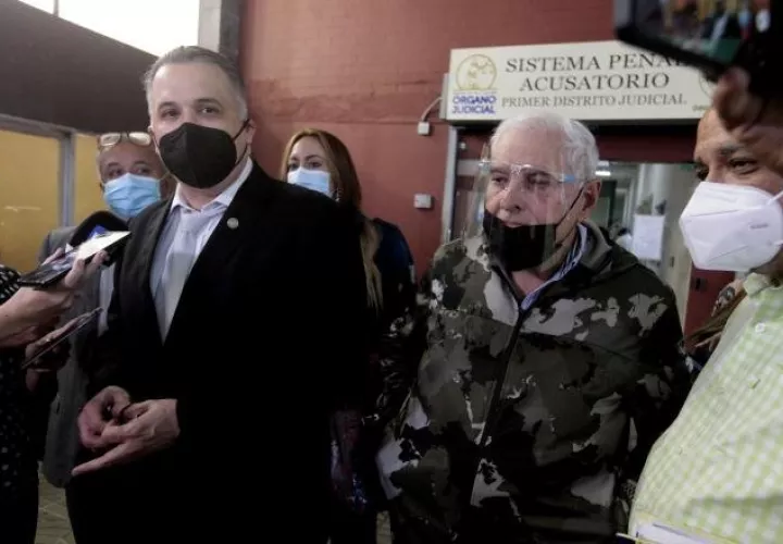 El expresidente Martinelli y su defensa aseguran que la verdad saldrá a flote, a pesar de que la fiscalía trata de impedirlo. Víctor Arosemena