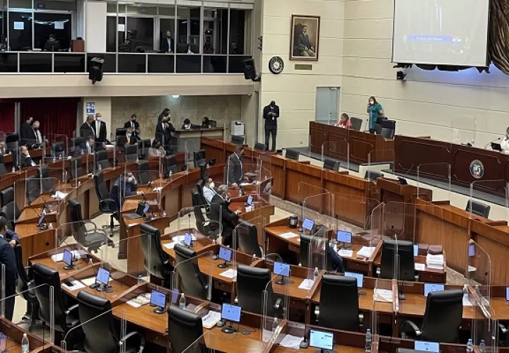 Diferentes sectores  rechazan los cambios realizados por los diputados al proyecto de las reformas electorales. Foto: Asamblea Nacional