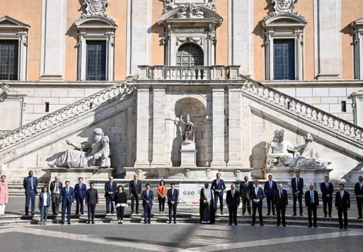 Participantes de la Reunión de Ministros de Salud del G20 en Roma, Italia. Foto: EFE