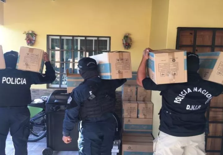 Unidades de la Policía Nacional allanaron residencias en Panamá y Panamá Oeste. Foto: Cortesía Ministerio Público