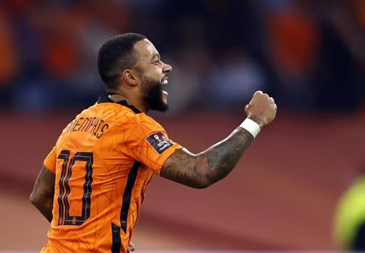 Memphis aportó con un 'hat-trick' en la goleada de los Países Bajos por 6-1 sobre Turquía. Foto: EFE
