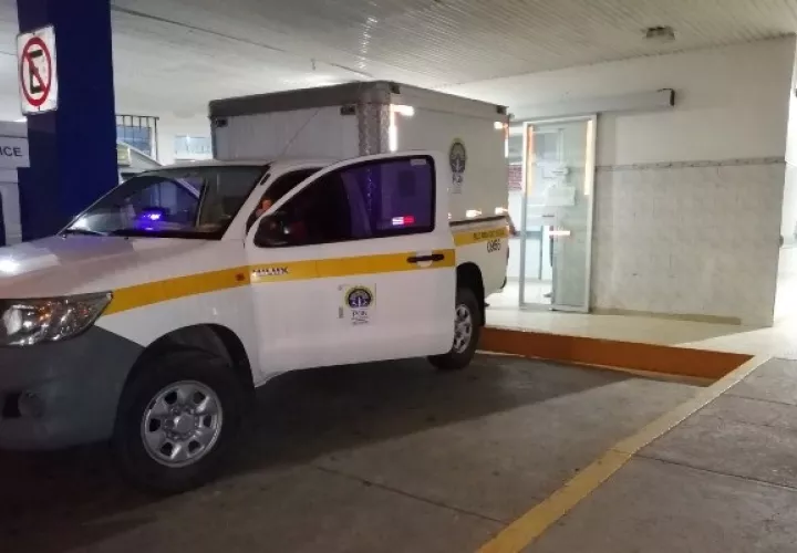 La Policía Nacional aprehendió a un hombre de 23 años el cual posteriormente fue puesto a disposición de la Fiscalía de Homicidio y Femicidio. Foto: Eric Montenegro 