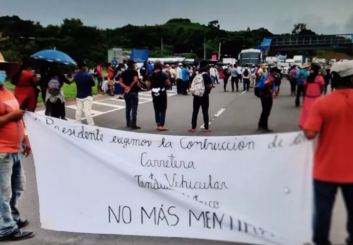Ahora exigen la presencia del presidente de la República, Laurentino Cortizo. Foto: Melquiades Vásquez  