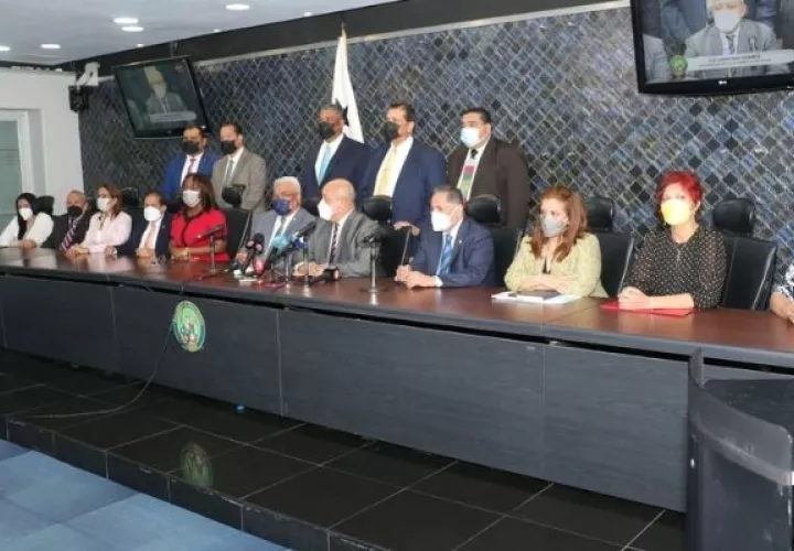 La próxima reunión entre ambas partes será el 14 de septiembre. Foto: Asamblea Nacional