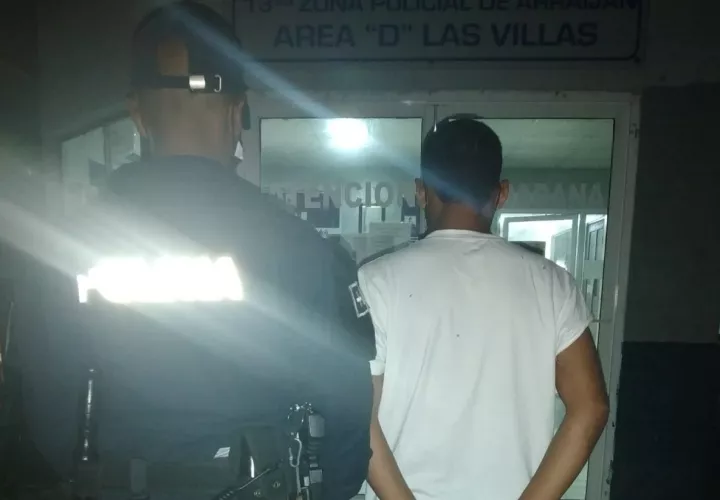 El detenido coincide con la descripción de uno de los asaltantes. Foto: Eric A. Montenegro