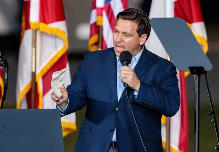 El gobernador de Florida (EE.UU.), Ron DeSantis, en una fotografía de archivo. EFE
