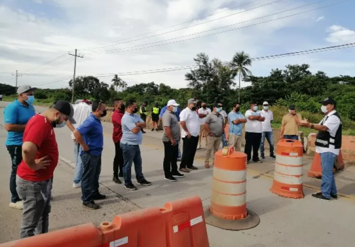 taxis-protesta-herrera_1.jpg