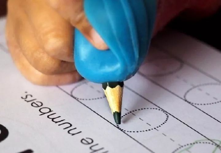 Ejercicio grafomotriz para uso escolar.  Foto: Graffos