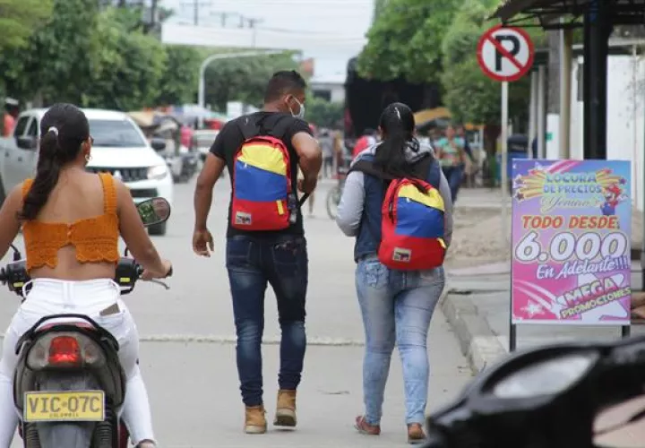 La ONU cifra en más de cinco millones las personas que salieron de Venezuela en el último lustro. Foto: EFE