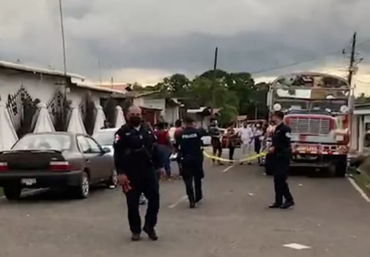 La Policía Nacional en Villa del Caribe está activada para tratar de dar con los pistoleros. Foto: Diómedes Sánchez 