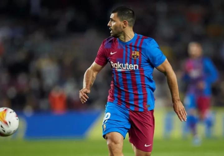 Con el regreso de Agüero, Ronald Koeman recupera otro efectivo en la zona atacante. Foto: EFE