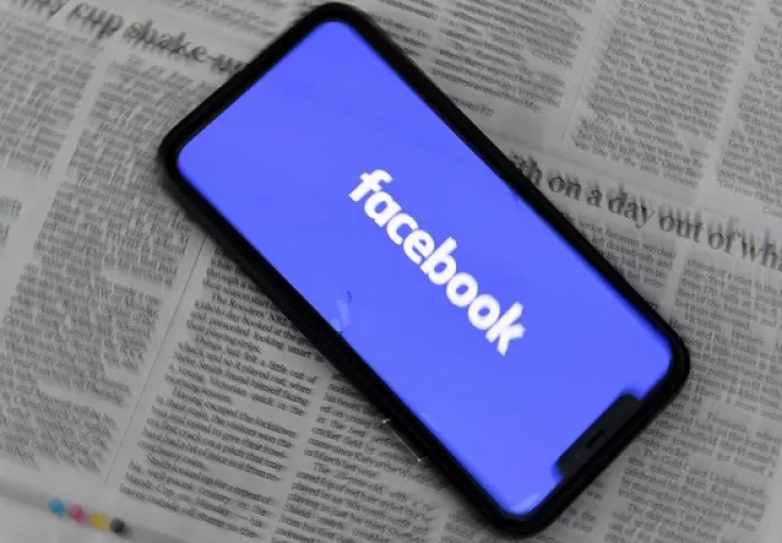 Facebook planea construir un 'metaverso'. Foto: EFE
