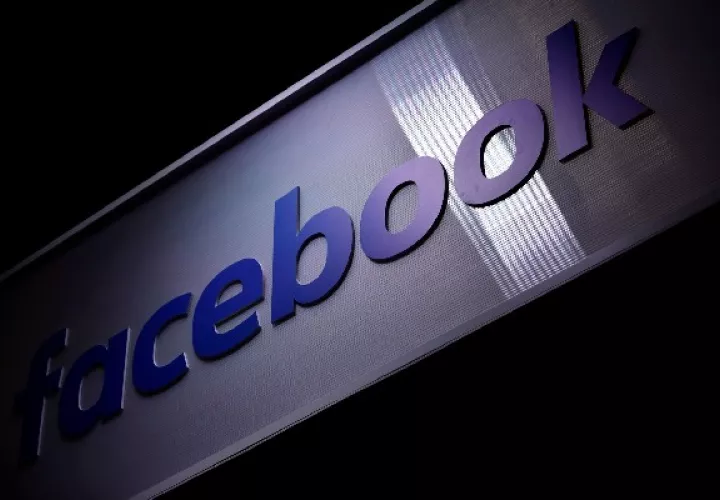 El propio consejero delegado y cofundador de la red social, Mark Zuckerberg, pidió disculpas públicamente por apagón. Foto: EFE