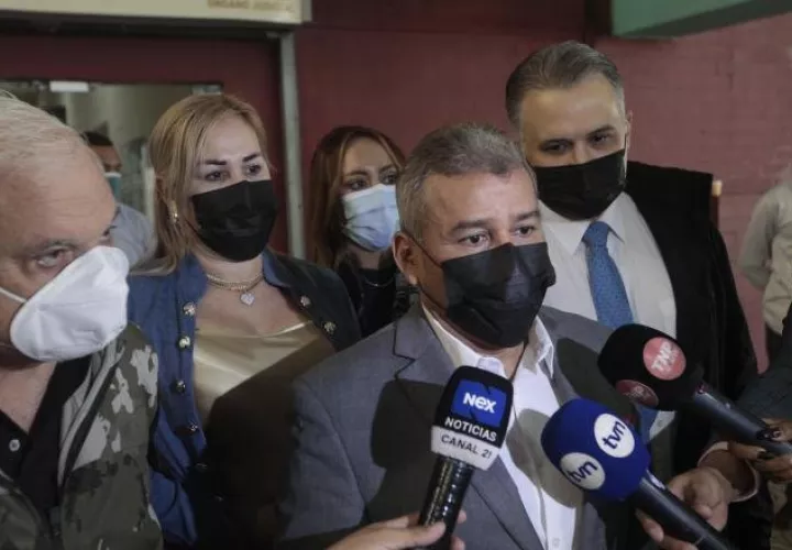 La defensa de Ricardo Martinelli cuestiona la memoria selectiva de los testigos presentados por la fiscalía. Foto: Víctor Arosemena