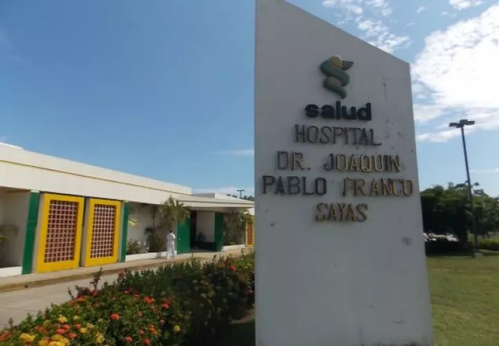 El paciente, según se informó, se encuentra hospitalizado en la Unidad de Cuidados Intensivos del hospital Joaquín Pablo Franco Sayas de Las Tablas, en condición delicada. Foto: Thays Domínguez
