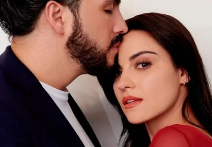 Andrés Tovar y Maite Perroni.  Instagram