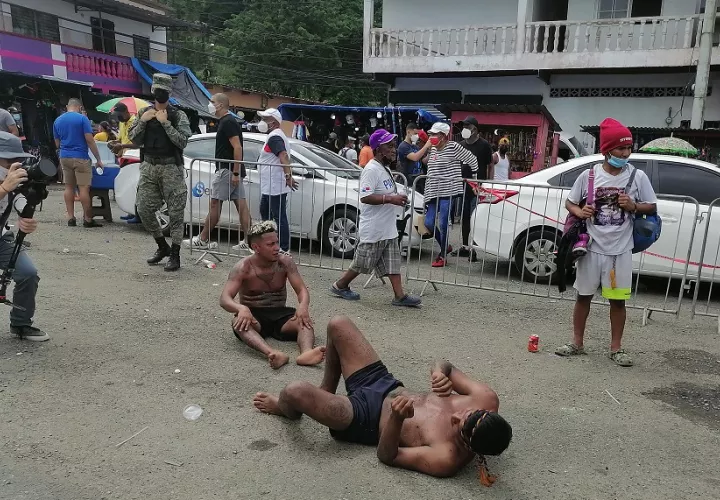 Más de 400 agentes de la Policía Nacional fueron apostados en Portobelo. Foto: Diómedes Sánchez 