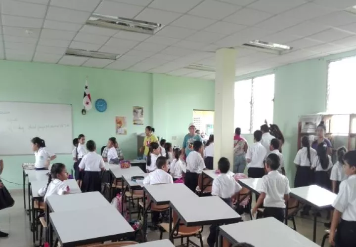 Para el próximo año la situación será más complicada, aseguró Óscar Herrera, considerando la migración de estudiantes de las escuelas particulares a oficiales. Foto: Eric Montenegro