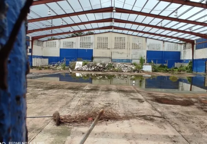  Se ha creado una comisión que buscará espacios físicos en donde se puedan impartir las clases mientras avanza la construcción del colegio. Foto: Eric Montenegro