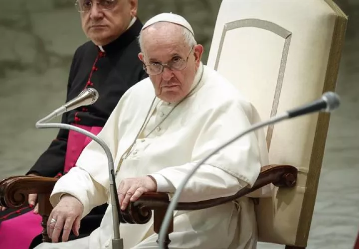 El papa Francisco aolicitó a los países poderosos que cesen las agresiones. EFE