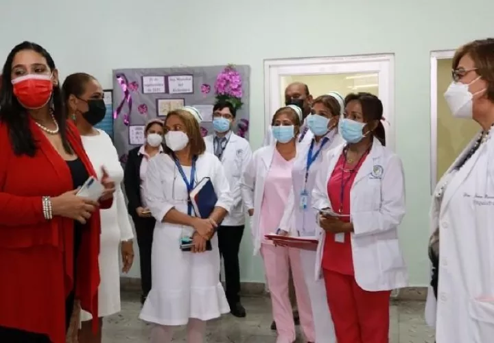 Una subcomisión de diputadas realizó giras a instituciones de salud mental para conocer acerca de sus operaciones y  necesidades. Foto: Cortesía