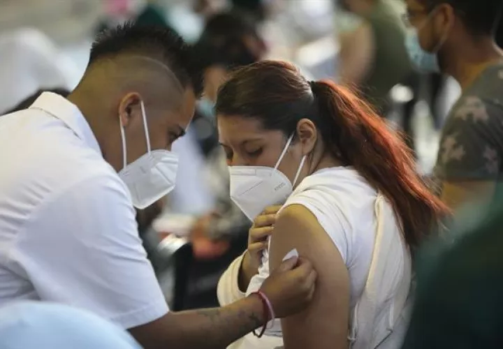 Venezuela mantiene su apuesta por la vacuna cubana Abdala. Foto: EFE