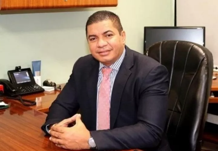 Subdirector del Registro Público, Agustín Lara.  Foto: Redes sociales
