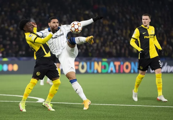 Atalanta empató 3-3 en su visita al Young Boys. Foto: EFE