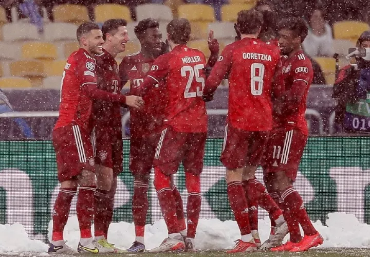 Bayern Múnich derrotó 1-2 al Dinamo de Kiev. Foto: EFE