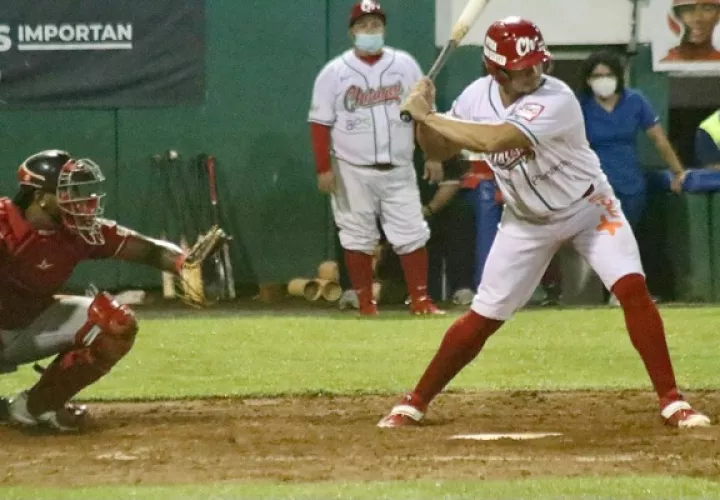 Xavier Quiroz de Chiriquí, en el juego contra Panamá Metro. Foto: Fedebeis