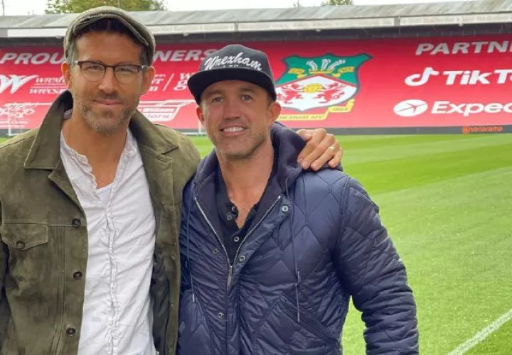 Ryan Reynolds y Rob McElhenney son propietarios de Wrexham A.F.C. Instagram