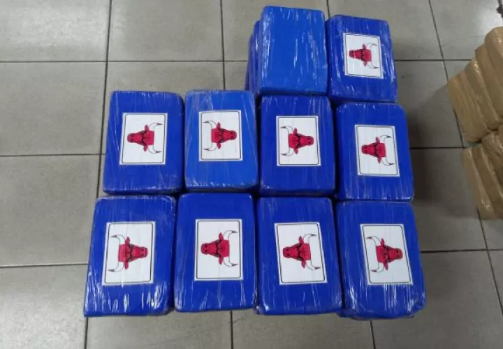 De estos operativos, se ha logrado la aprehensión de 10 personas vinculadas a delitos relacionados con drogas. Foto: Diomedes Sánchez