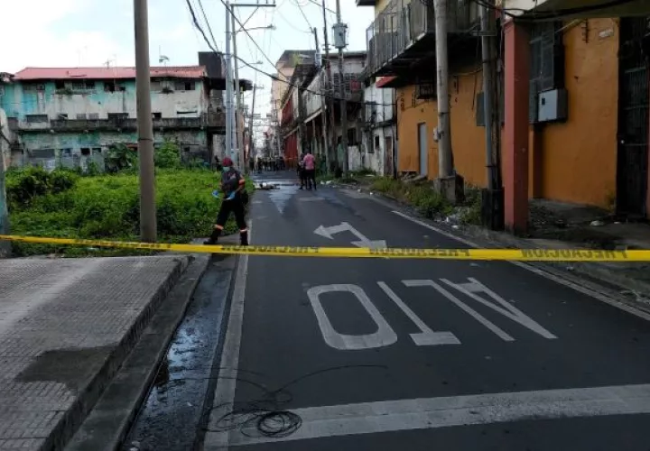 En el lugar solo se escucharon varias detonaciones y luego se observó a Federico Fong Zamora tendido en la calle, sin vida. Foto: Diomedes Sánchez