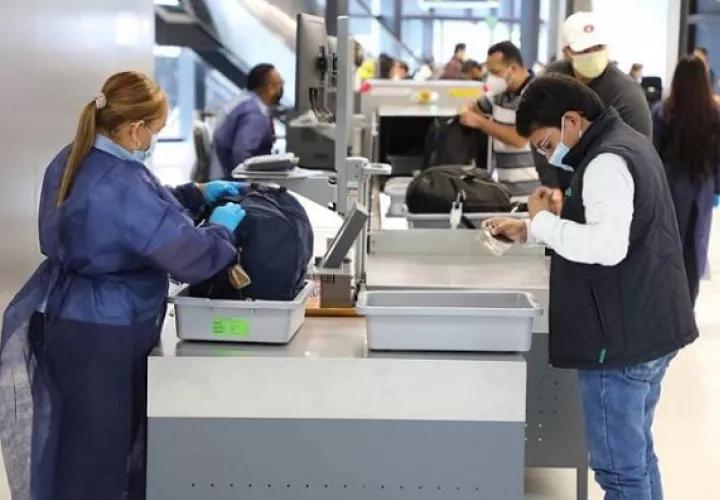 En el Aeropuerto Internacional de Tocumen se mantienen las medidas de control para detectar casos de covid-19.