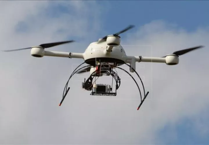 El uso de drones  se rige bajo un reglamento. Foto: EFE