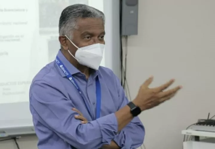 Eduardo Ortega-Barría recordó que Panamá aún no ha salido de la pandemia. Foto:  Cortesía Senacyt