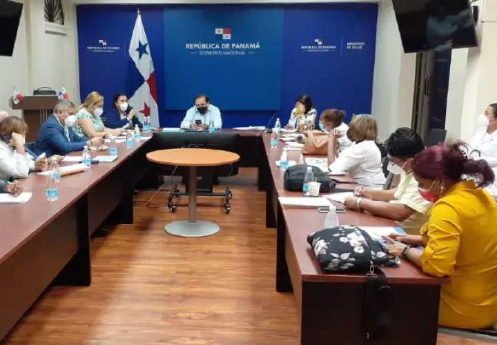 En la mesa se acordó que se reunirán cada dos semanas, en encuentros de dos horas de duración. Foto: Cortesía